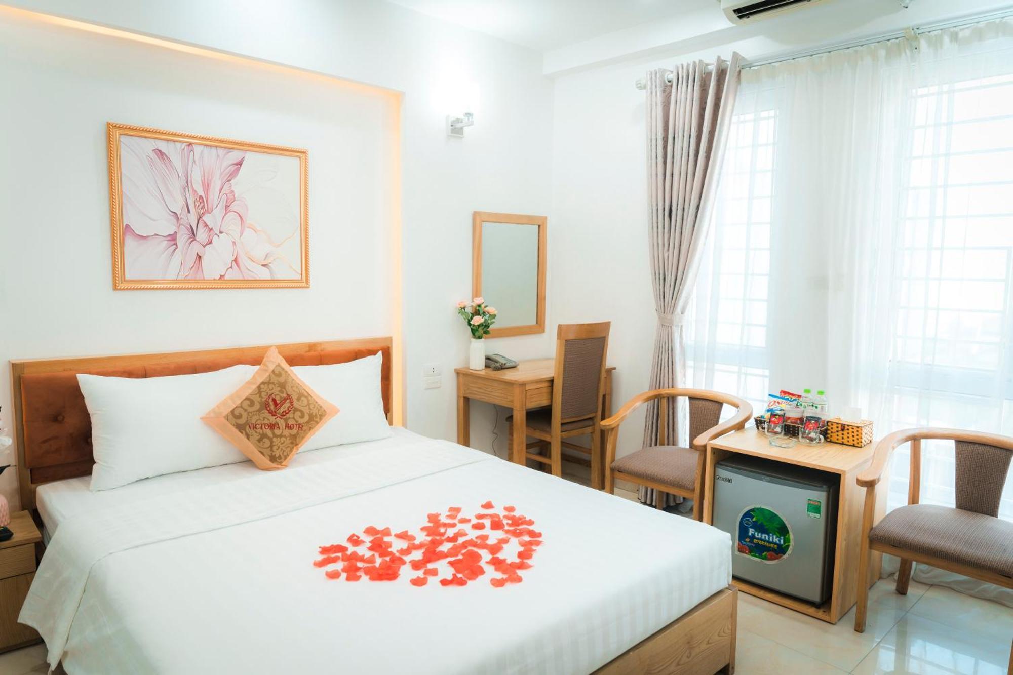 Victoria Hotel Me Tri Ханой Экстерьер фото